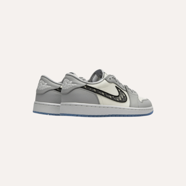 Air Jordan 1 Retro Low Dior